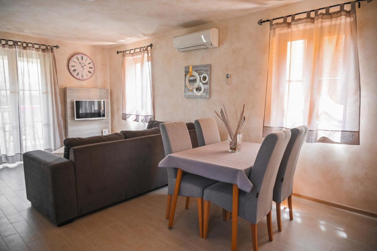 Teo Apartment