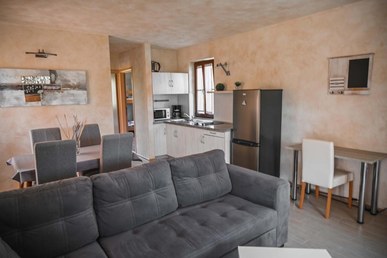 Teo Apartment